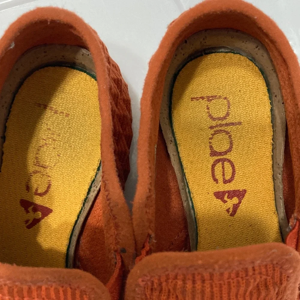 PLAE Kids Vibrant Orange Slip on shoes
